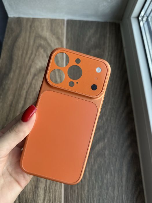 Чохли на Iphone 14 Pro