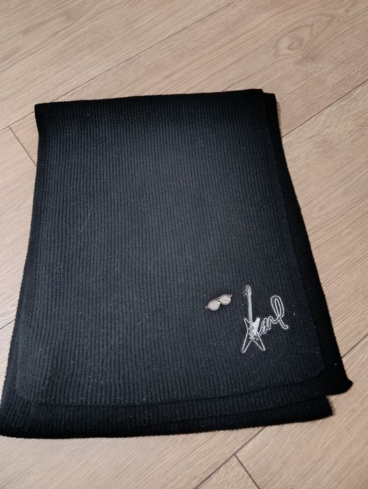 Szal damski karl lagerfeldl