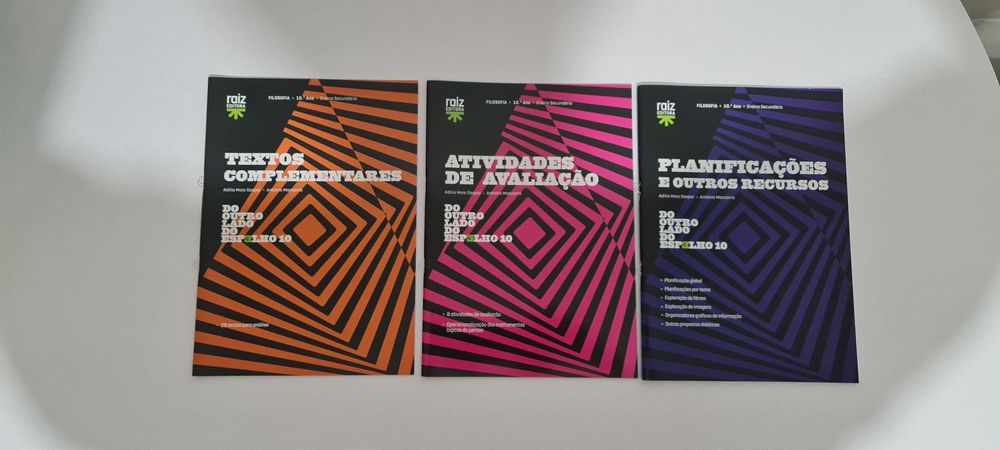 Manual de Filosofia : Do Outro lado do Espelho. Novo