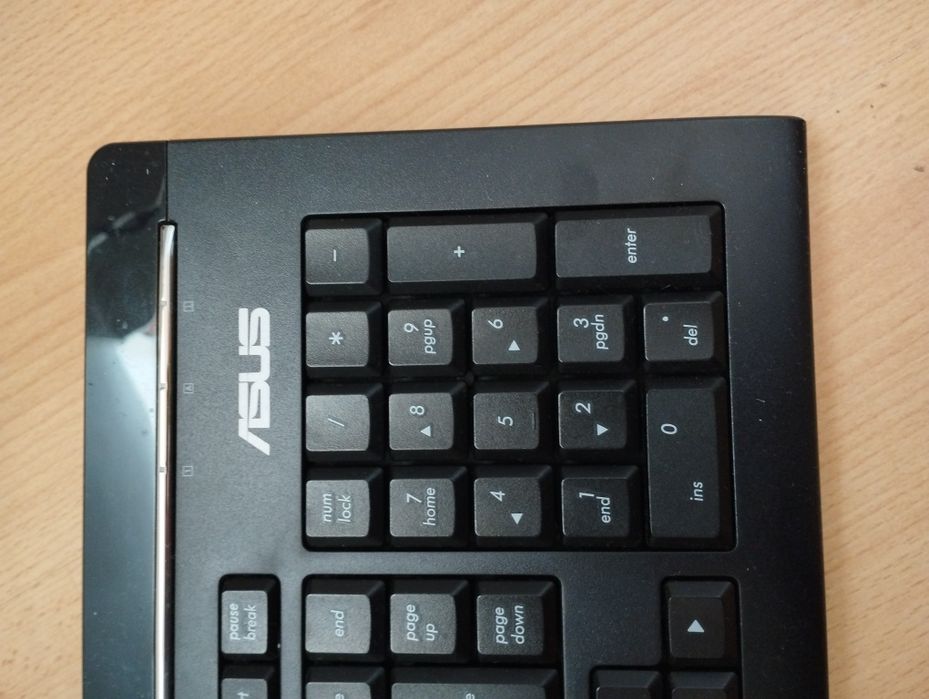 Teclado ASUS 100%