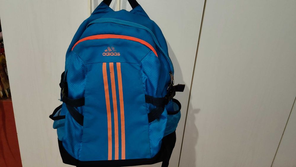 Plecak Adidas niebieski szkolny sportowy.