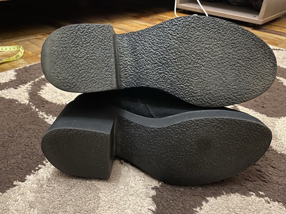 Жіноче взуття ботинки зимові, шкіряне замш 39