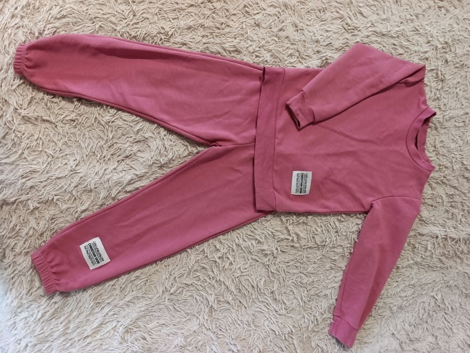 Костюм на дівчинку 116