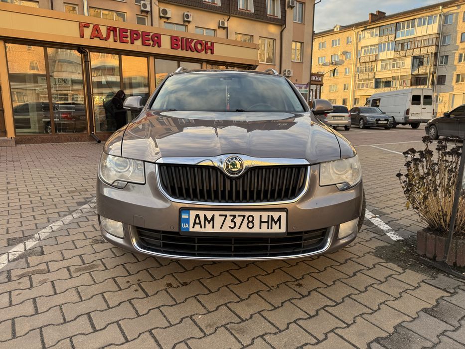 Продається власний автомобіль