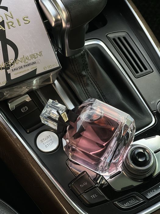 Духи жіночі Yves Saint Laurent Mon Paris. Женские парфюмы Мон Париж