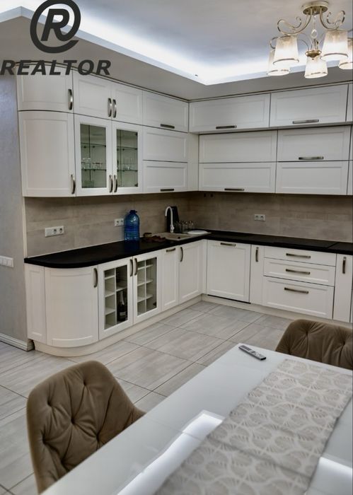 Продається 3-кімнатна квартира в новобудові. Чортків