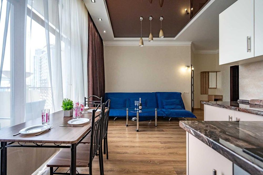 Аренда квартиры посуточно/долгосрочно в Аркадии джакузи/ террасой/1013