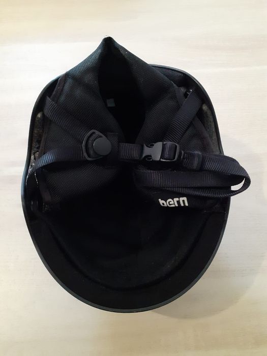 Capacete Bern Tamanho L