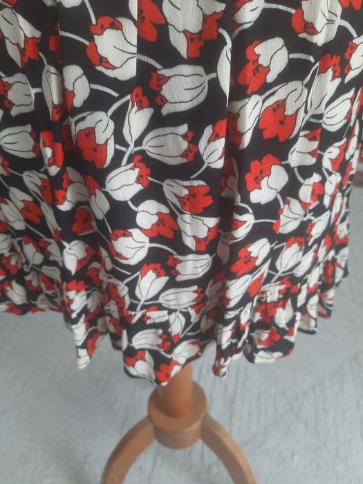 Sukienka z długim rękawem
