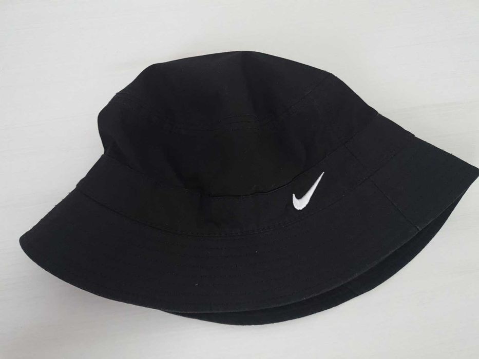 Капелюх Nike Apex