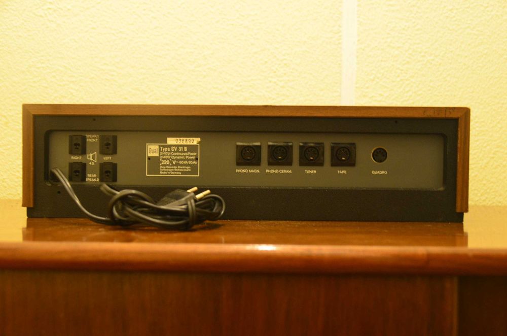 Amplificador Dual CV 31B