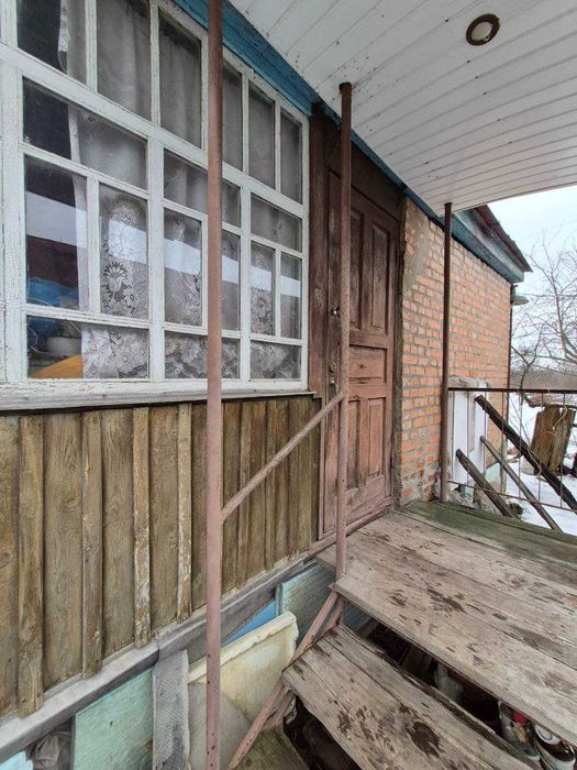 Продам будинок м. Зміїв