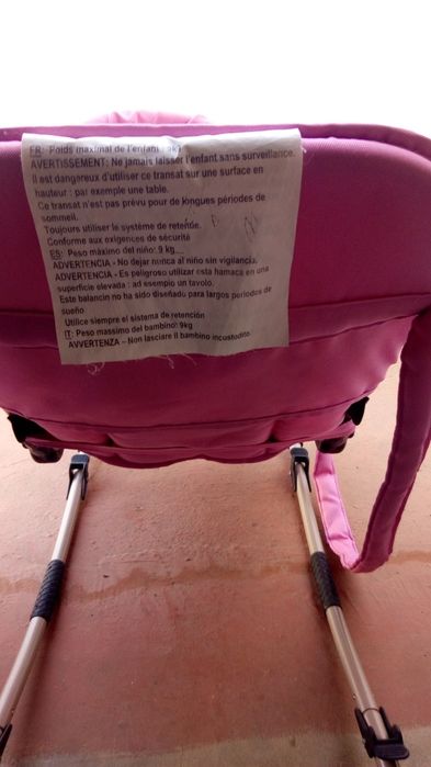 Cadeira baloiço menina