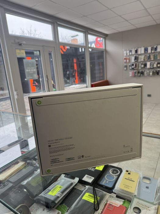 Новий MacBook Pro 14 M4 16/1Tb