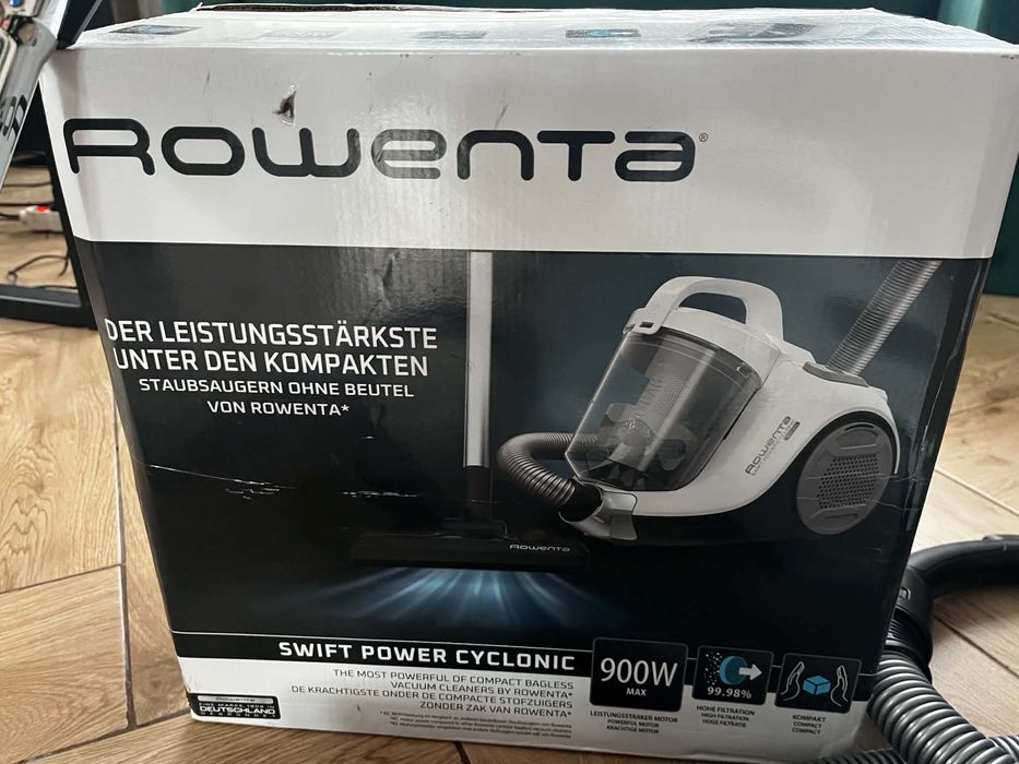 Odkurzacz Rowenta 900w bezworkowy