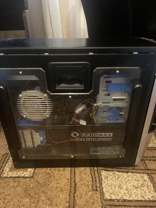 Системный блок  под ремонт .