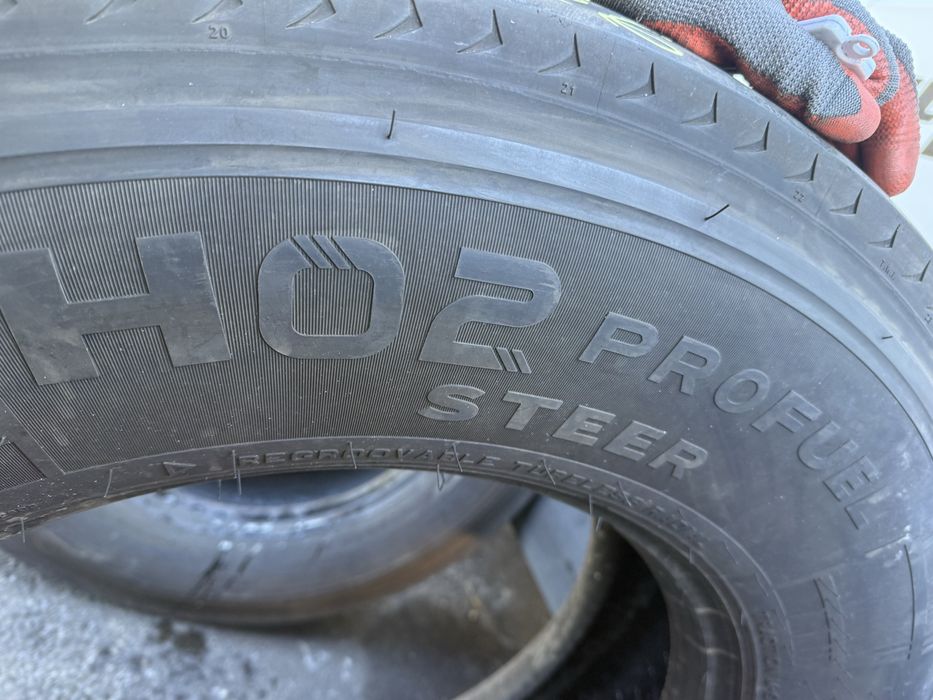 P76- 315/70/22,5 Pirelli H02 Profuel Steer /bez napraw