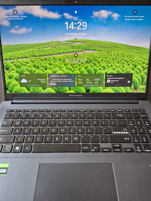 Megamocny Asus OLED 15,6" INTEL i5, GEFORCE RXT, dysk SSD 512GB, Win11
