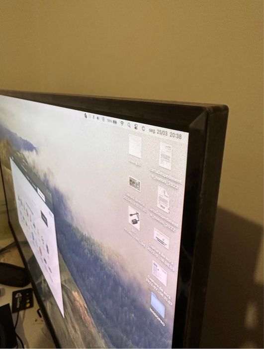 Monitor Gigabyte AORUS FV43U