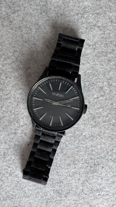 Zegarek Nixon Sentry czarny