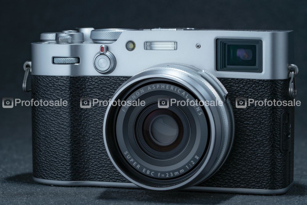 Фотоапарат Fujifilm X100V