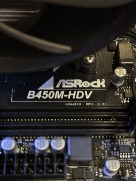 Комплект / Ryzen 5 3400G / B450M / Кулер