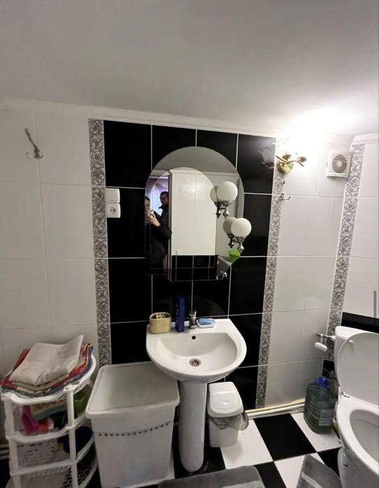 Оренда частини будинку на Максютова