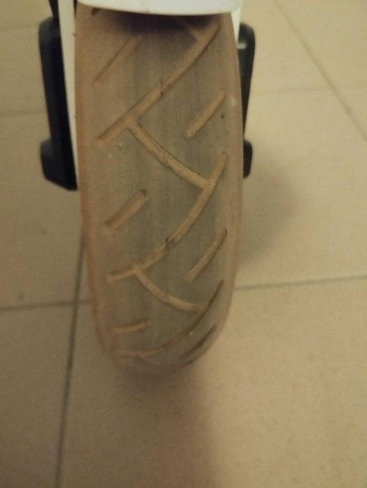 hulajnoga elektryczna motus