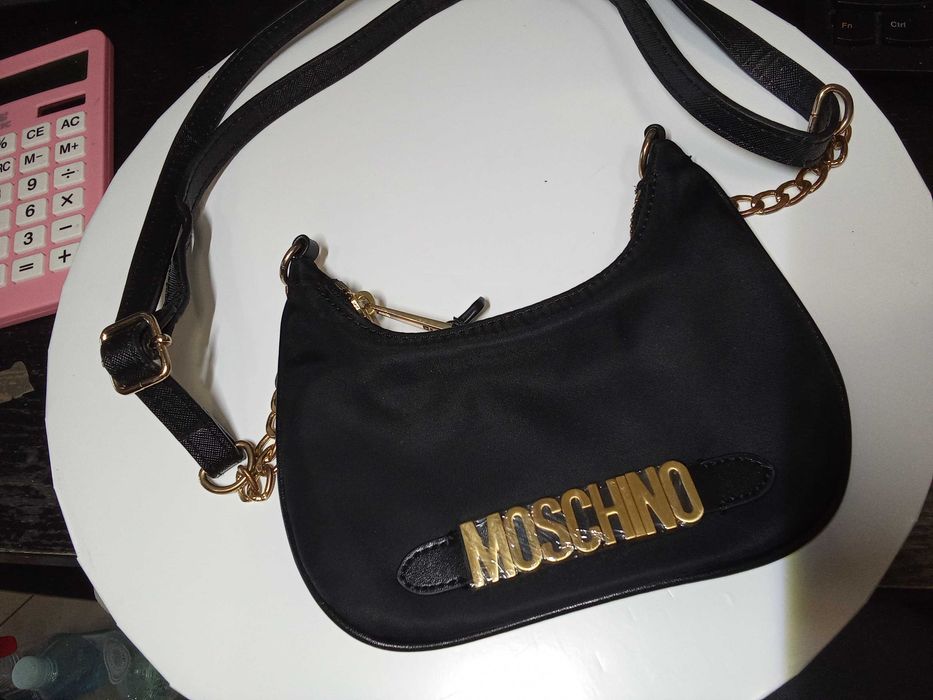 Mini torebka damska Moschino, czarna/ Nowy Lombard / Katowice