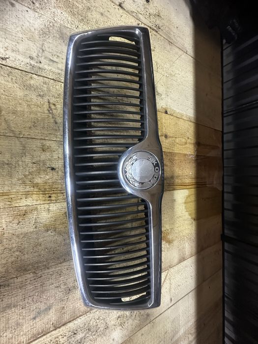 Решітка радіатора skoda a5 шкода а5
