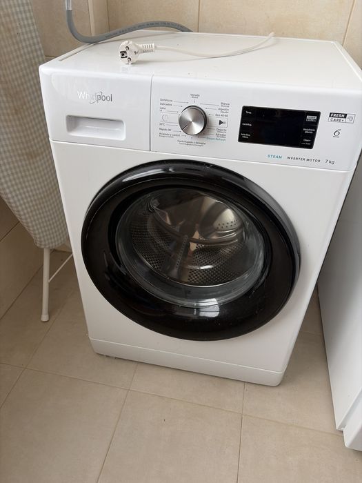 Maquina lavar Whirlpool