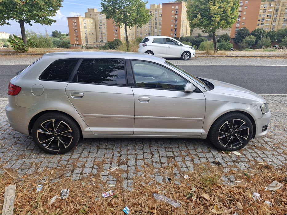Audi A3 1.6 tdi cx DSG