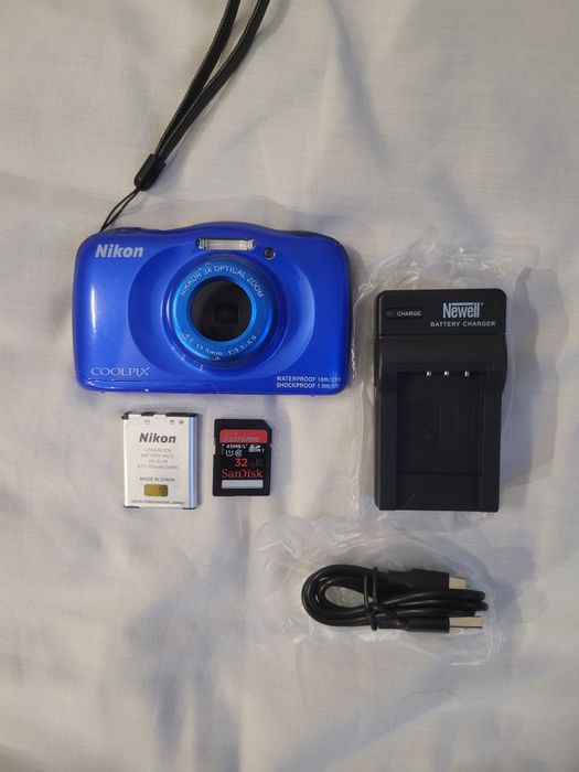 A1007 Nikon COOLPIX S33 2台セット A1007 Nikon COOLPIX S33 2台セット A1007 Nikon COOLPIX S33 2