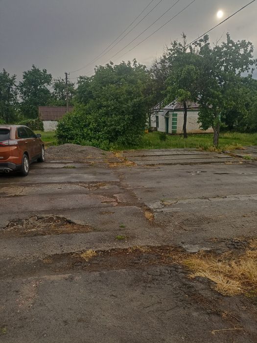 Продам приміщення  . Можлива oренда.