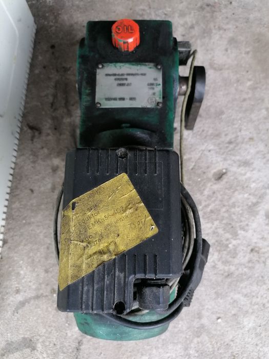 Silnik do podajnika pieca