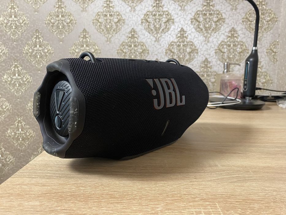 Оригінал JBL Xtreme 4 Black,Стан нової.