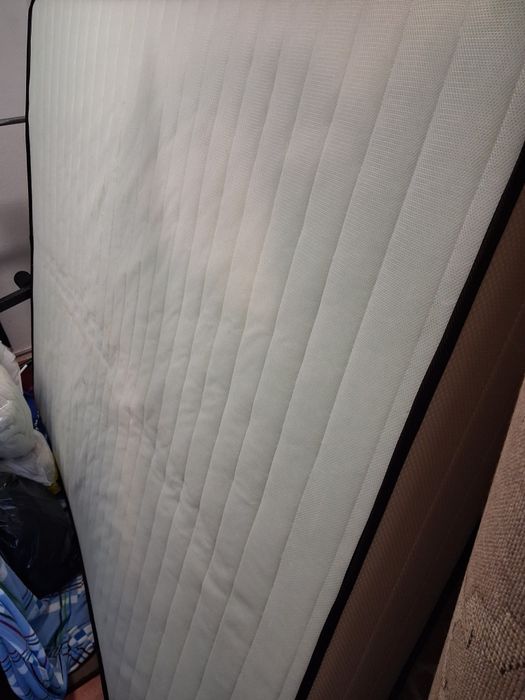 Colchão casal em bom estado