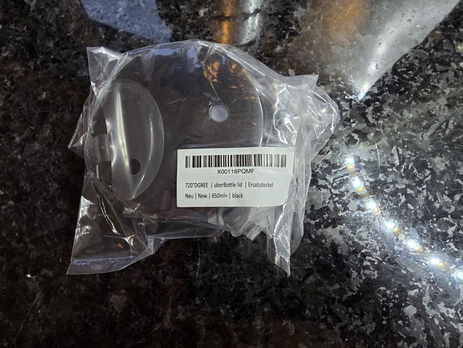 Tampa de substituição preta sem BPA para garrafas 720°DGREE uberBottle de 650+ ml