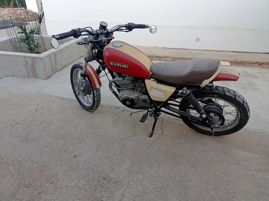 Moto, Suzuki GN. 250