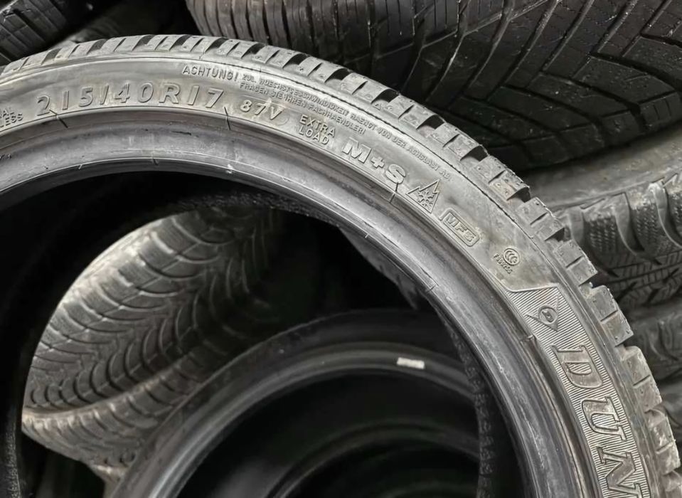 2x Dunlop 215 40 r.17, 2023, 6,9 mm