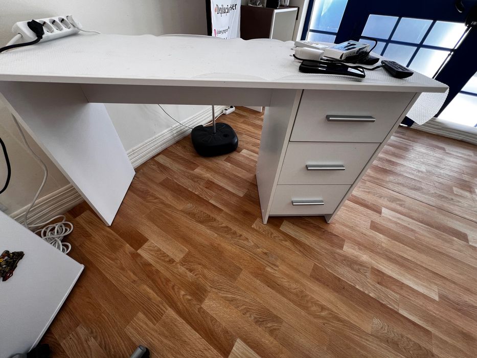 Mesa para manicure