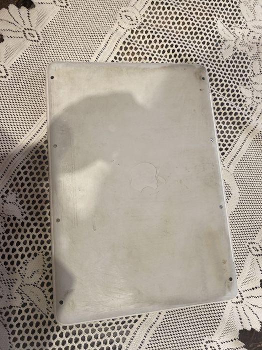 MacBook A1342/Ноутбук