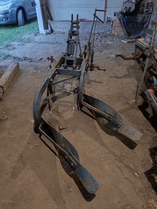 Плуг Фіскарс  (Fiskars)