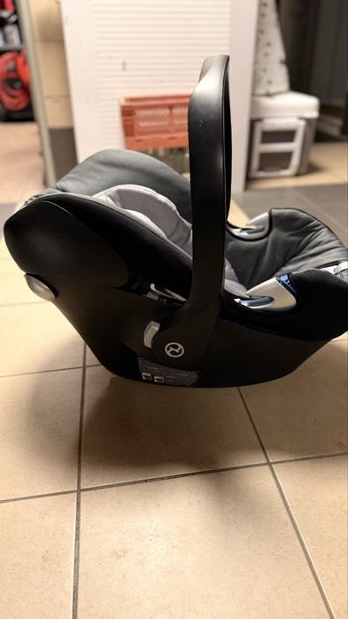Fotelik nosidelko Cybex Aton Q