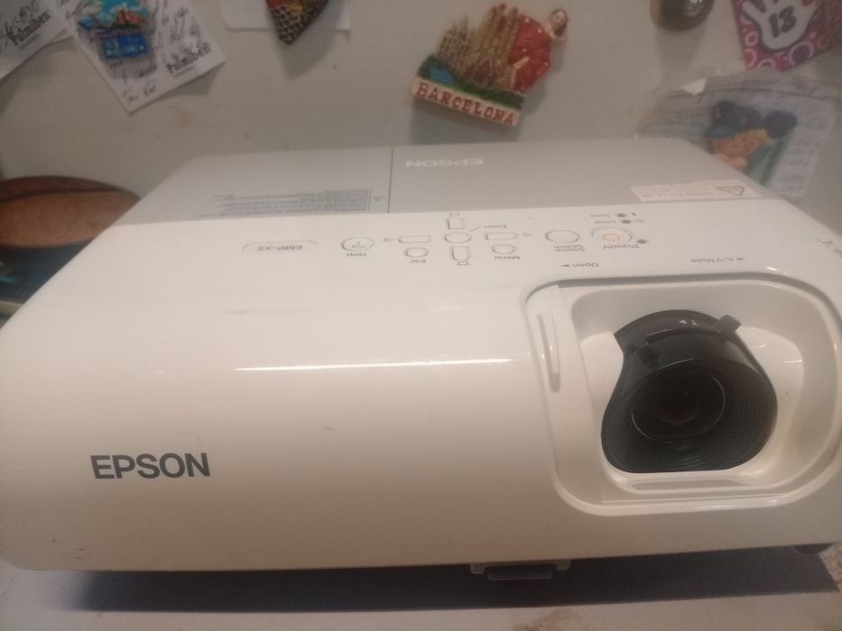 Epson LCD Projector506599103110195200