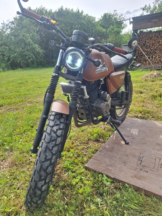 Майже новий мотоцикл Geon scrambler 200 lite