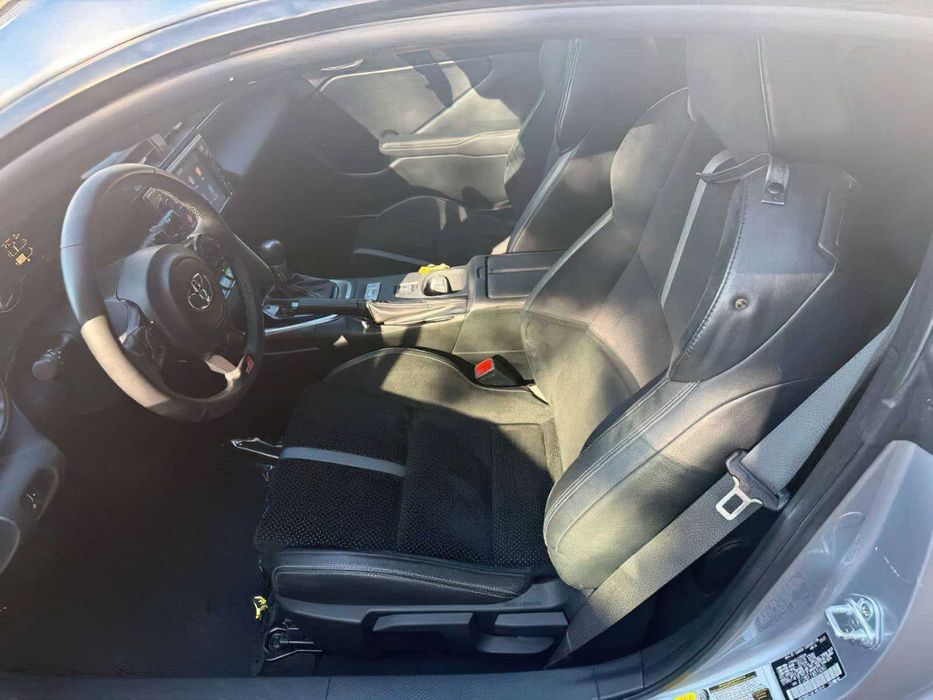 Toyota GR86 Premium      2022