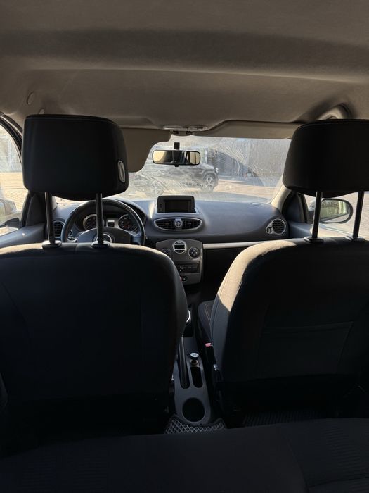 Автомобіль Renault Clio 3