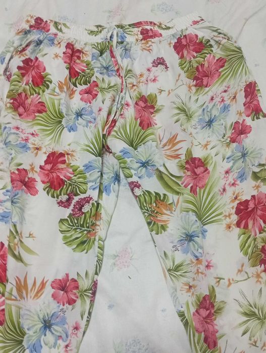 Vendo varis peças de vestuário tudo a 5€