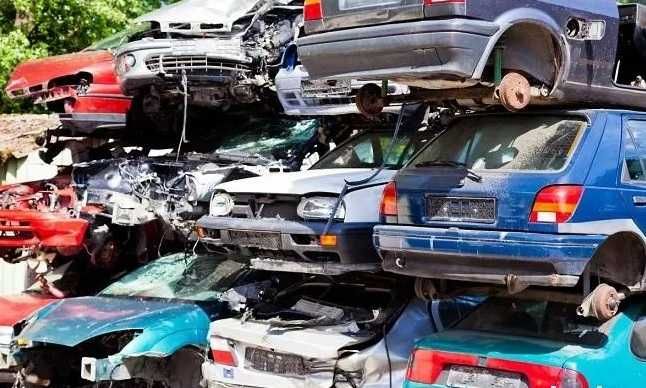 ZŁOMOWANIE AUT pojazdów skup aut kasacja SIECHNICE Czernica Oława